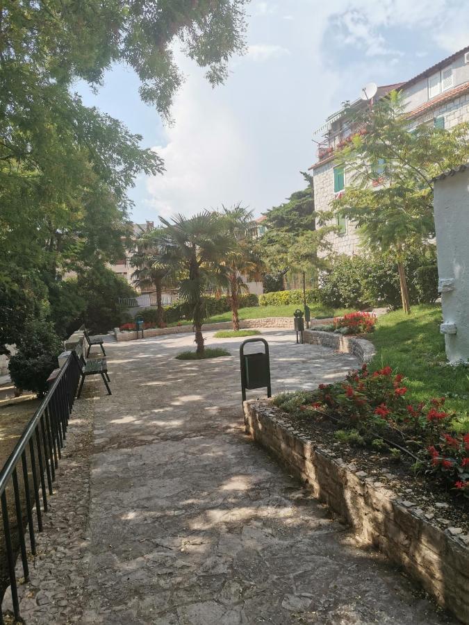 Diana Rooms And Apartment Split Kültér fotó