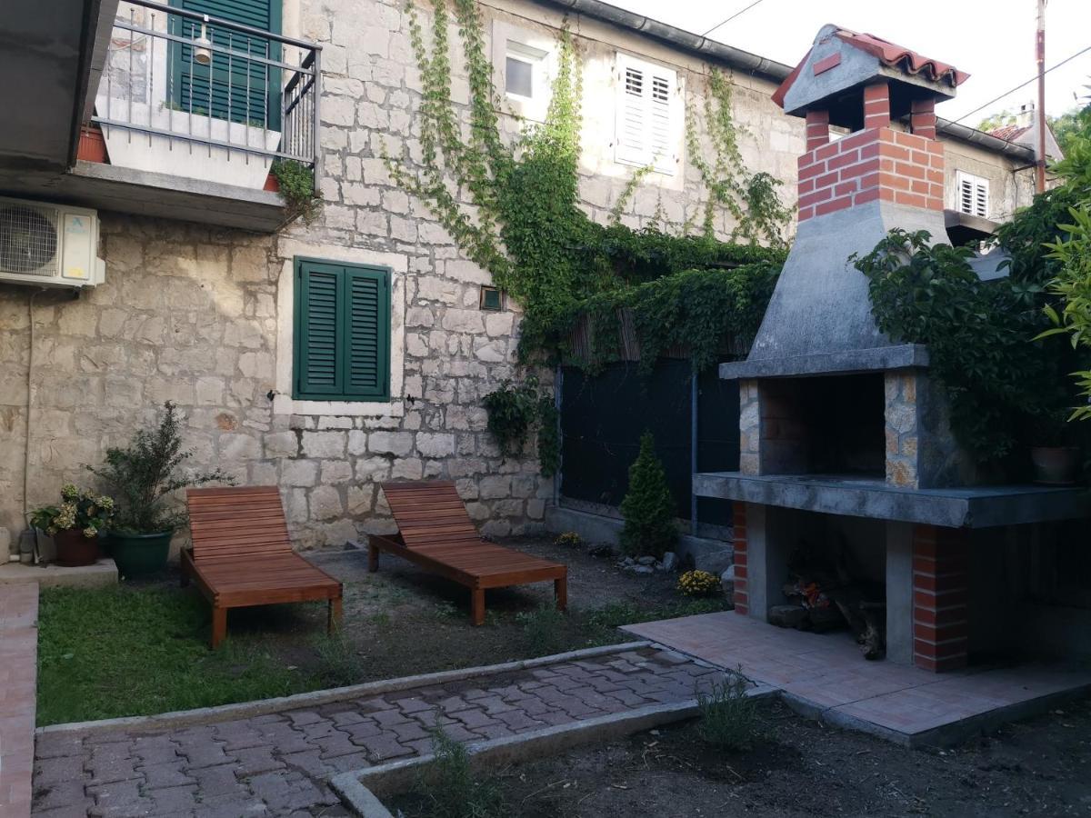 Diana Rooms And Apartment Split Kültér fotó